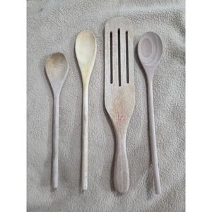 Vintage Wooden Spoons - Lot of 4 - Kitchen Decor Cooking Utensil